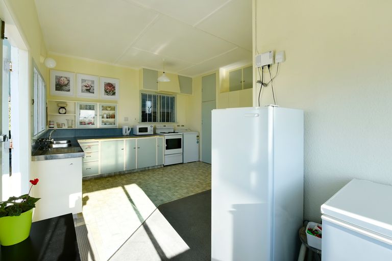 Photo of property in 1 Moncrieff Avenue, Britannia Heights, Nelson, 7010