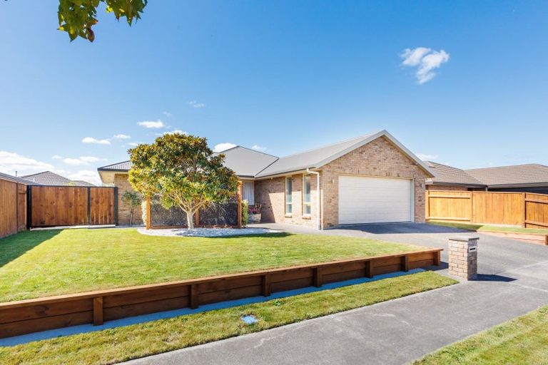 Photo of property in 23 Branigan Parade, Kelvin Grove, Palmerston North, 4414