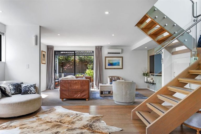 Photo of property in 420b Manchester Street, St Albans, Christchurch, 8014