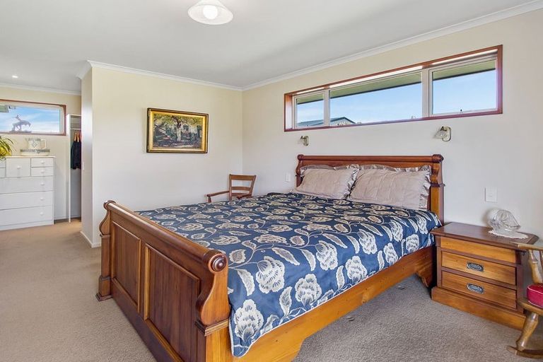 Photo of property in 17 Bond Street, Waimate, 7924