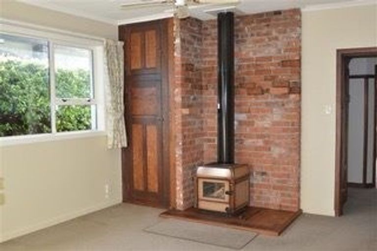 Photo of property in 49 Chelmsford Street, Windsor, Invercargill, 9810