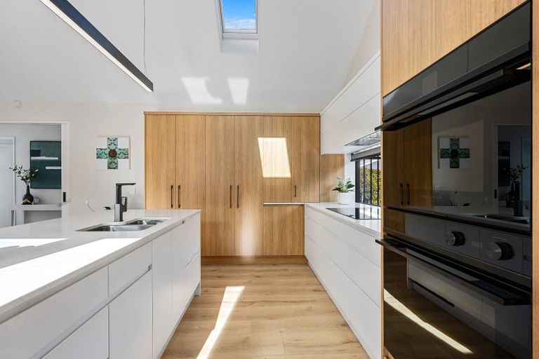 Photo of property in 69a Wai-iti Terrace, Bryndwr, Christchurch, 8052