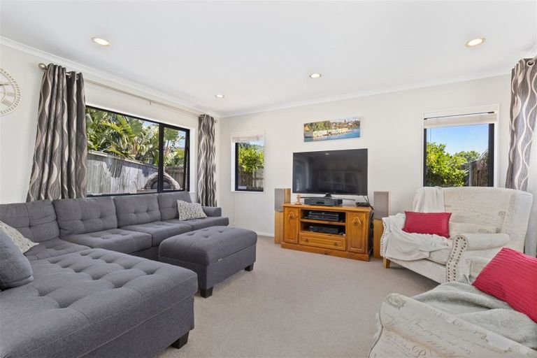 Photo of property in 6 Pony Park Place, Beachlands, Auckland, 2018