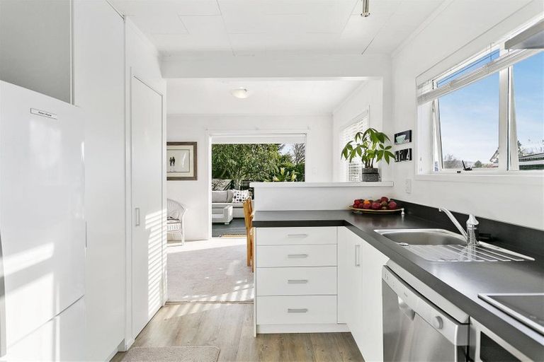 Photo of property in 65 Richmond Avenue, Richmond Heights, Taupo, 3330