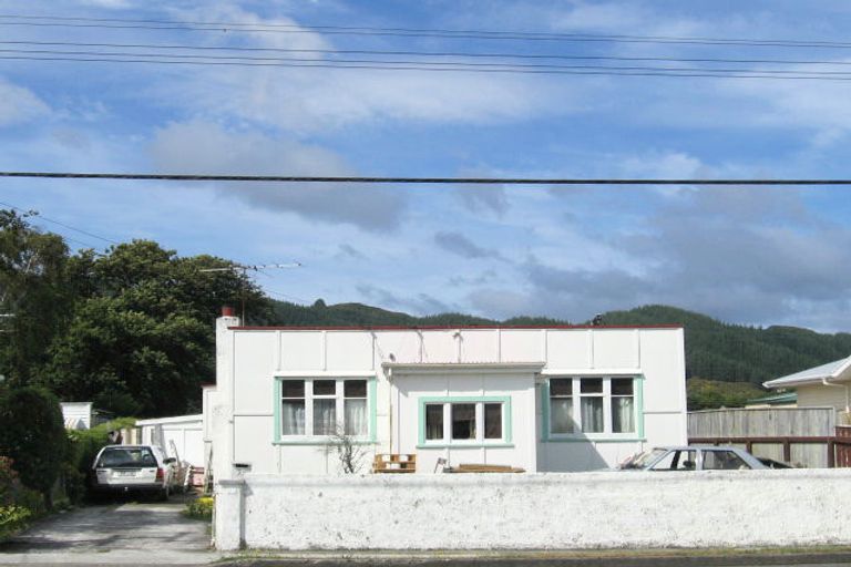 Photo of property in 75 Miro Street, Trentham, Upper Hutt, 5018