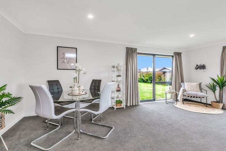 Photo of property in 2 Glenmark Drive, Darfield, 7510