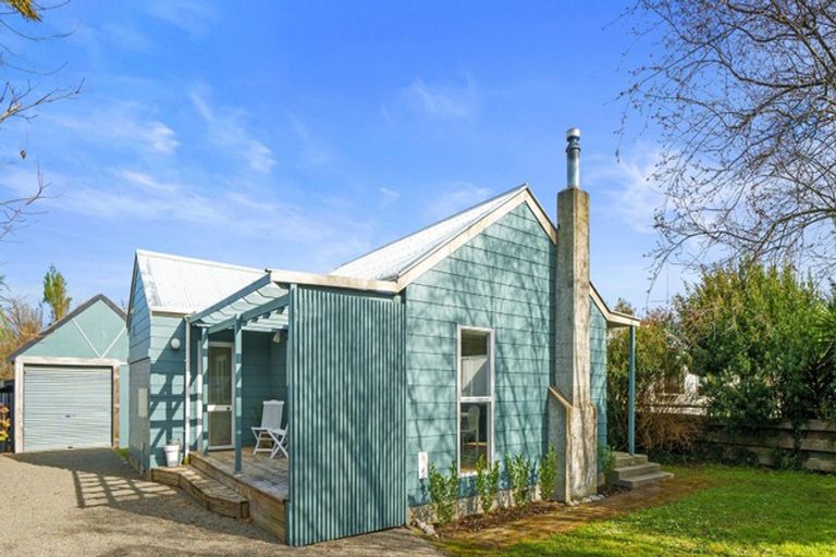 Photo of property in 20 Moore Crescent, Carterton, 5713