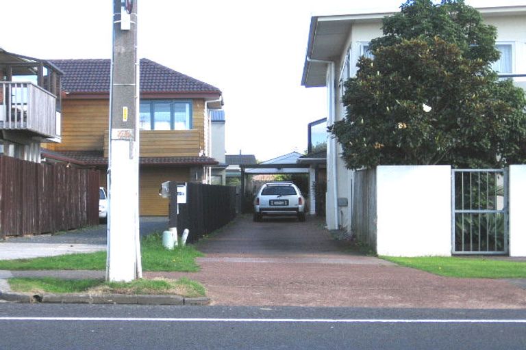 Photo of property in 175a Bucklands Beach Road, Bucklands Beach, Auckland, 2012