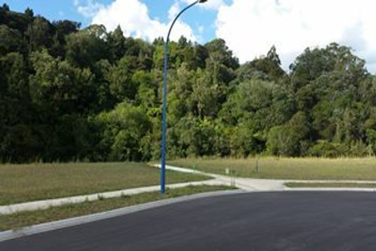 Photo of property in 17 Alf Simpson Drive, Whitianga, 3510