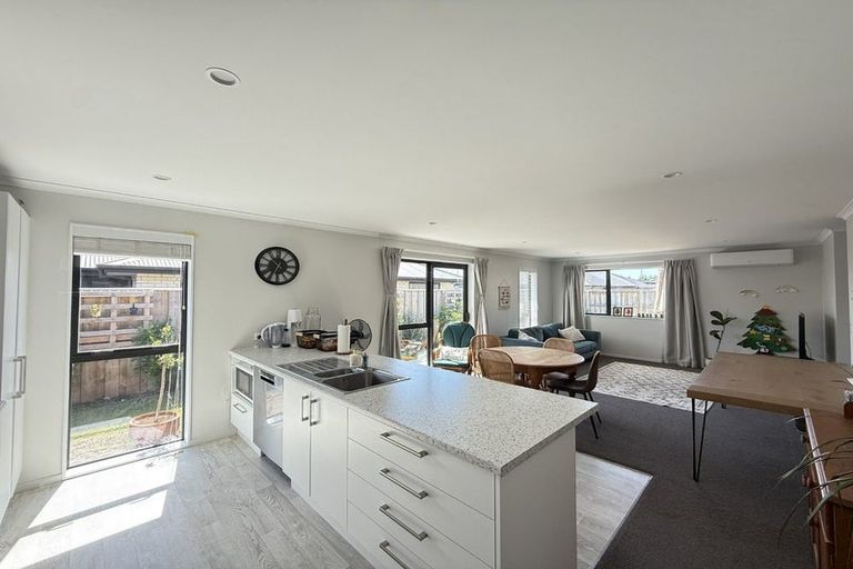 Photo of property in 14 Mccahon Lane, Rolleston, 7615