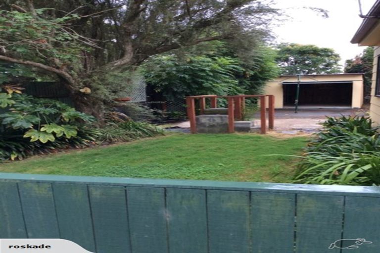 Photo of property in 120 Settlement Road, Papakura, 2110