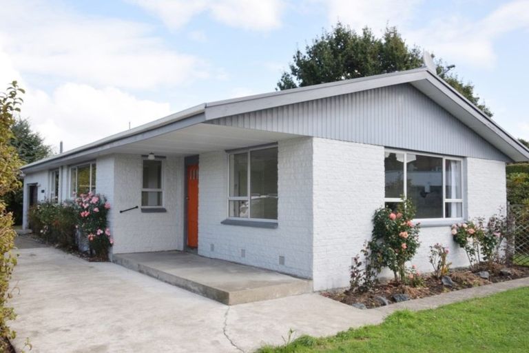 Photo of property in 35 Nichol Street, Heidelberg, Invercargill, 9812