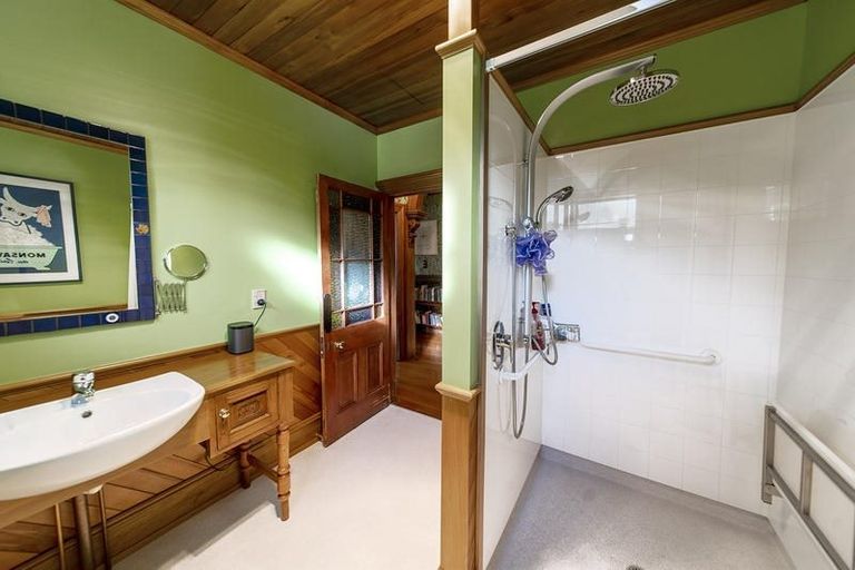 Photo of property in 12 Springhill Road, Mornington, Dunedin, 9011