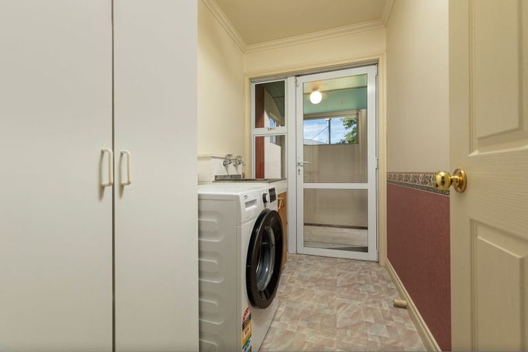 Photo of property in 27 Achilles Place, Wanaka, 9305