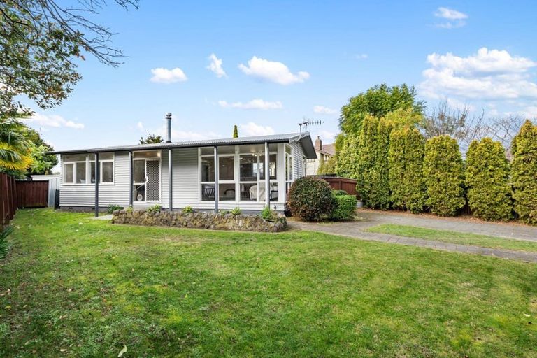 Photo of property in 22 Caxton Street, Onekawa, Napier, 4110