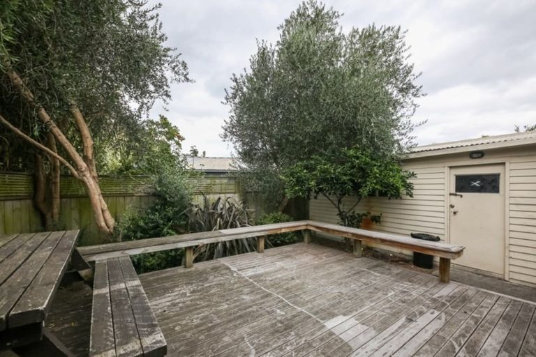 Photo of property in 6 O'connell Place, Havelock North, 4130