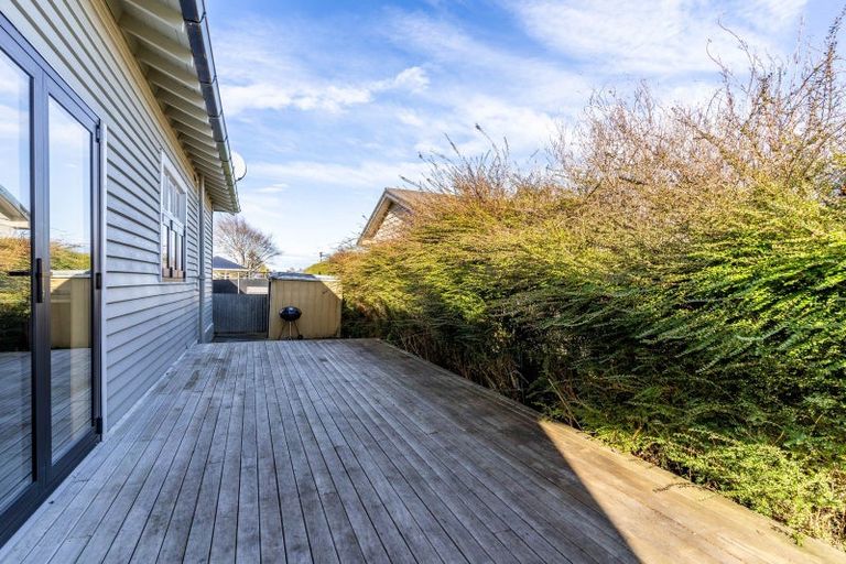 Photo of property in 27 Queen Street, Winton, 9720