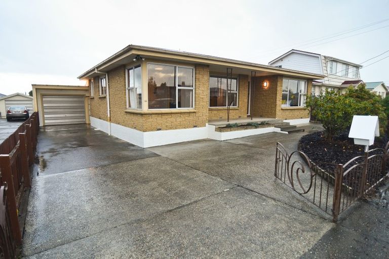 Photo of property in 66 Kitchener Street, Gore, 9710