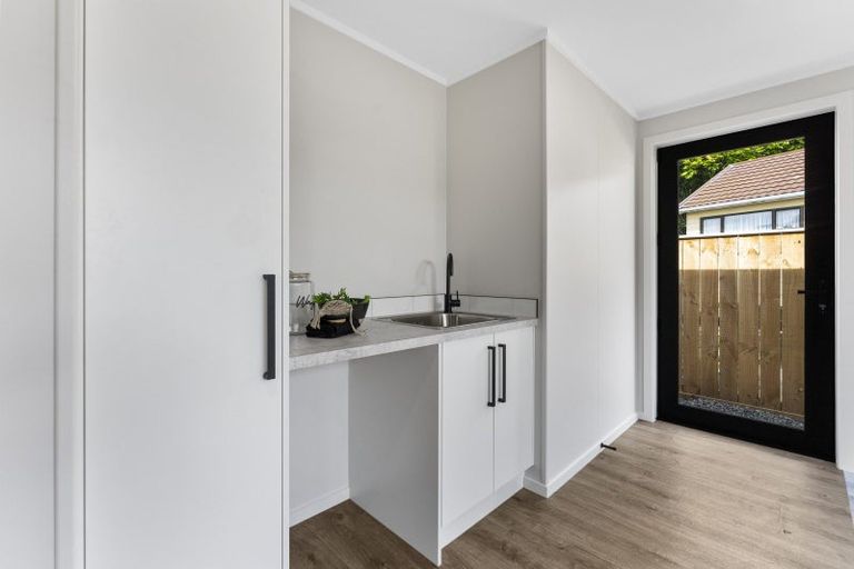 Photo of property in 26 East Street, Terrace End, Palmerston North, 4410