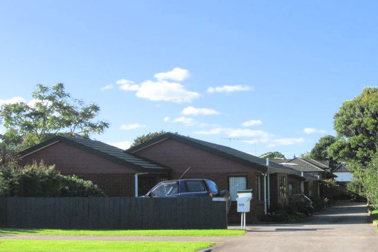 Photo of property in 2/129 Coronation Road, Papatoetoe, Auckland, 2025