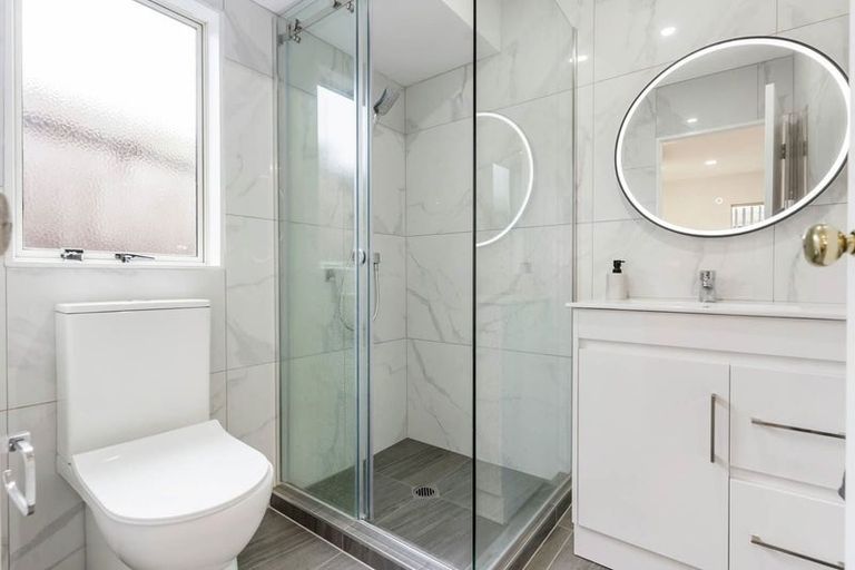 Photo of property in 18 Brittas Place, East Tamaki, Auckland, 2016