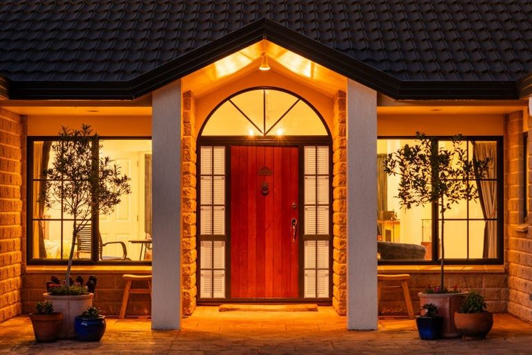 Photo of property in 9b Wood Leigh, Paraparaumu Beach, Paraparaumu, 5032