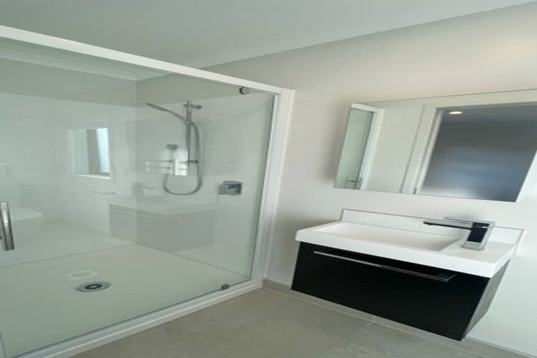 Photo of property in 14 Washer Road, Omata, New Plymouth, 4374