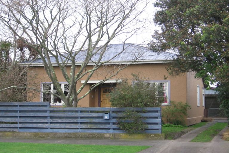 Photo of property in 13 Totara Road, Awapuni, Palmerston North, 4412