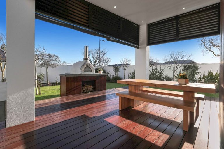 Photo of property in 12 Kelburn Place, Tinwald, Ashburton, 7700