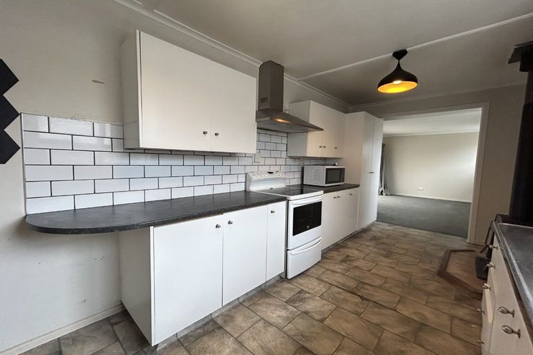 Photo of property in 124 Centennial Avenue, Helensburgh, Dunedin, 9010