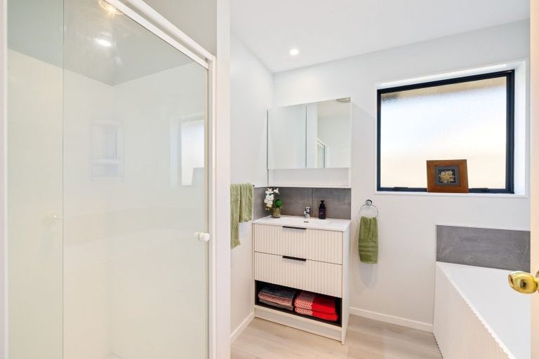 Photo of property in 2a Bank Street, Amberley, 7410