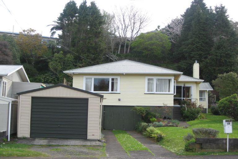Photo of property in 19 Elizabeth Place, Ferndale, New Plymouth, 4310