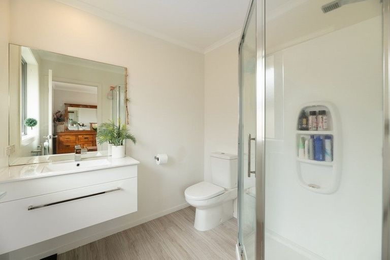 Photo of property in 95 Puhirake Crescent, Pyes Pa, Tauranga, 3112