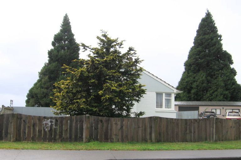 Photo of property in 306 Tui Place, Camberley, Hastings, 4120