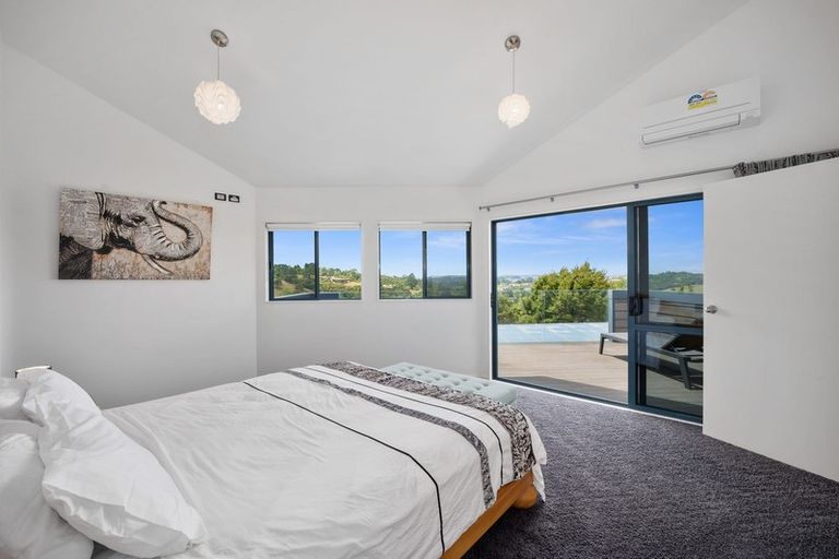 Photo of property in 361a Paremoremo Road, Paremoremo, Auckland, 0632