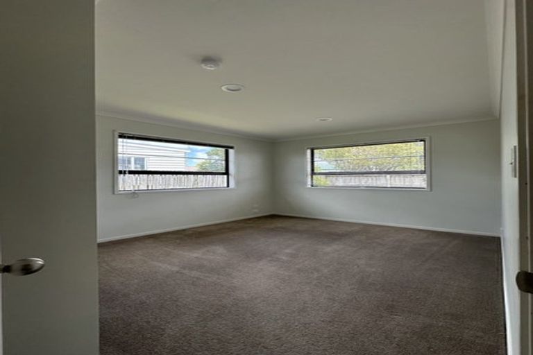 Photo of property in 13 Hoihere Drive, One Tree Point, 0118