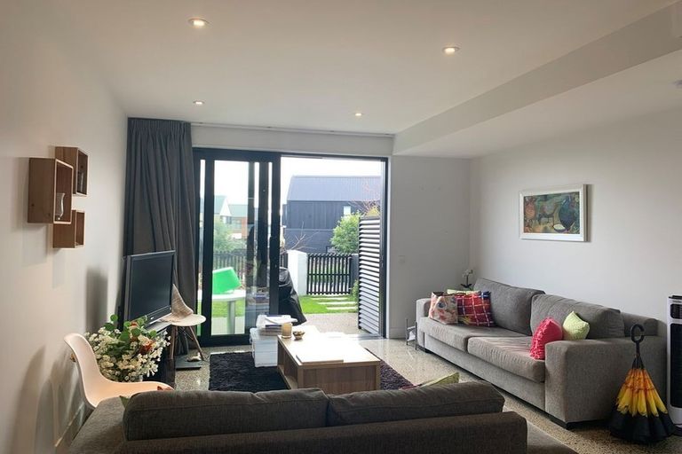 Photo of property in 232 Hobsonville Point Road, Hobsonville, Auckland, 0616