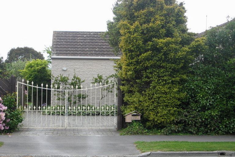 Photo of property in 182 Sawyers Arms Road, Bishopdale, Christchurch, 8053