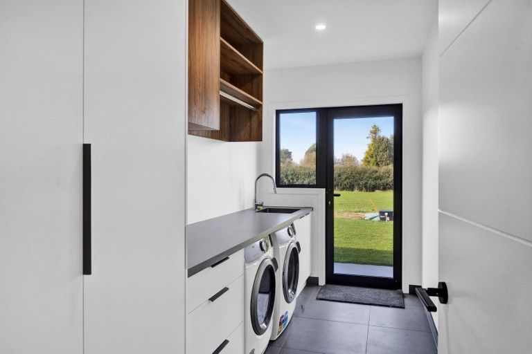 Photo of property in 66d Flint Road, Stratford, 4332