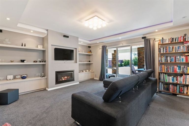 Photo of property in 5 Shona Lane, West Melton, 7618