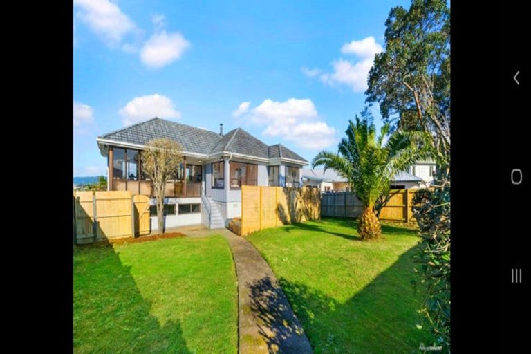 Photo of property in 93a Litten Road, Cockle Bay, Auckland, 2014