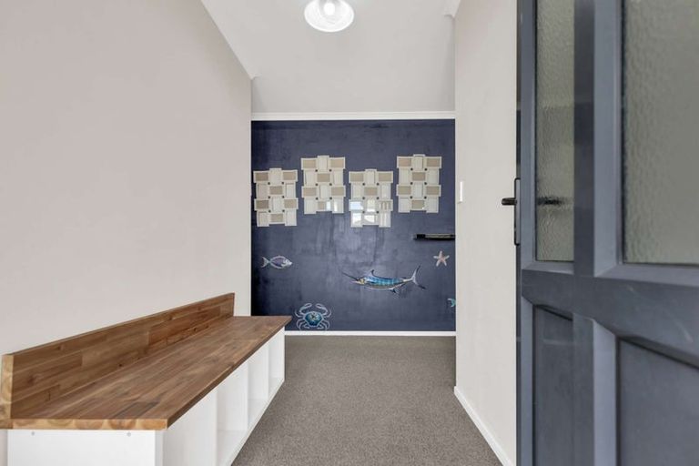 Photo of property in 38 Diomede Glade, Flagstaff, Hamilton, 3210