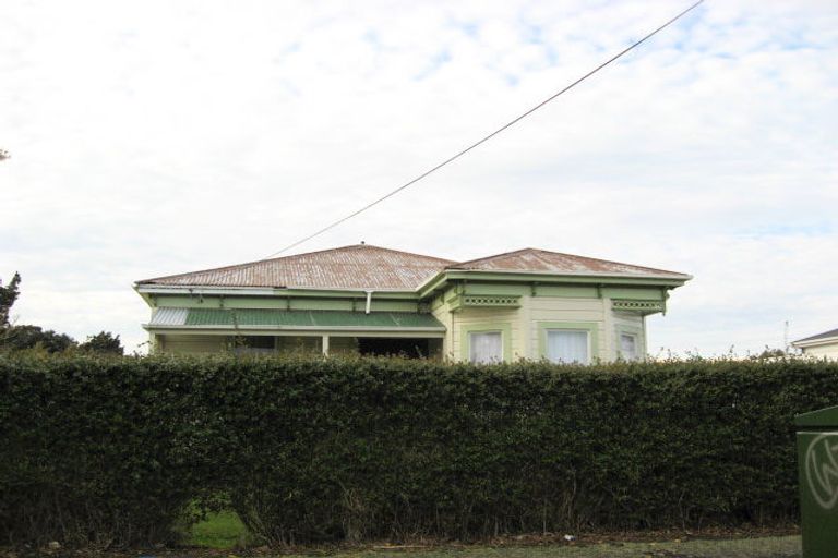 Photo of property in 18 Bignell Street, Gonville, Whanganui, 4501