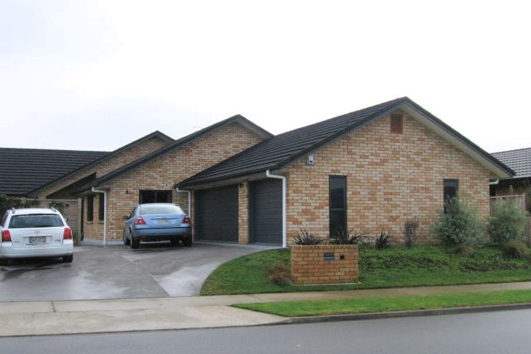 Photo of property in 13 Burgundy Court, Rototuna, Hamilton, 3210
