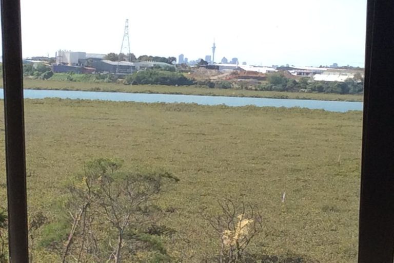 Photo of property in St Claire Village, 213/172 Mcleod Road, Te Atatu South, Auckland, 0610