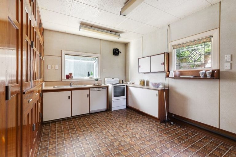 Photo of property in 46 Mcfarlane Street, Mount Victoria, Wellington, 6011