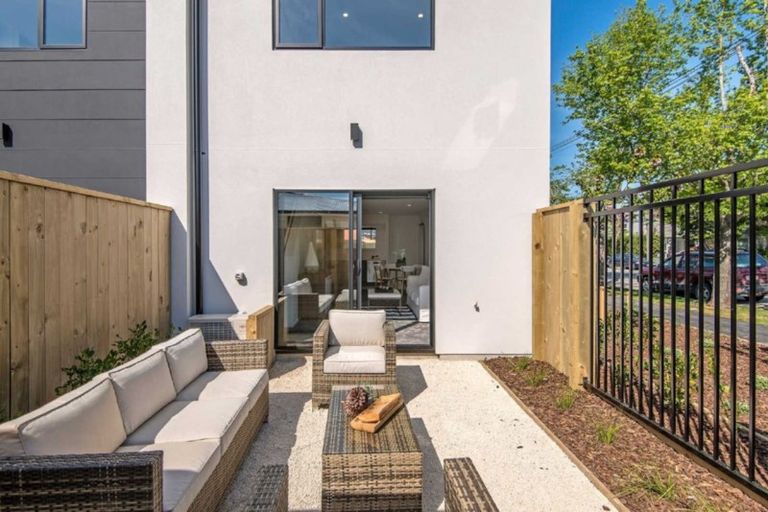 Photo of property in 1/277 Armagh Street, Christchurch Central, Christchurch, 8011