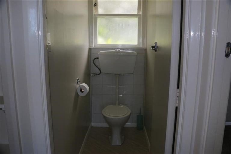 Photo of property in 8 Matangi Terrace, Snells Beach, 0920