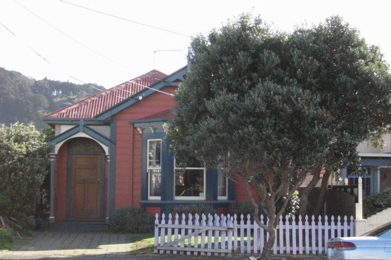 Photo of property in 28 Te Whiti Street, Kilbirnie, Wellington, 6022