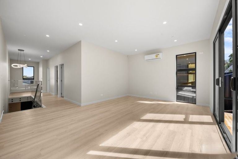 Photo of property in 30 Bannockburn Road, Opaheke, 2113